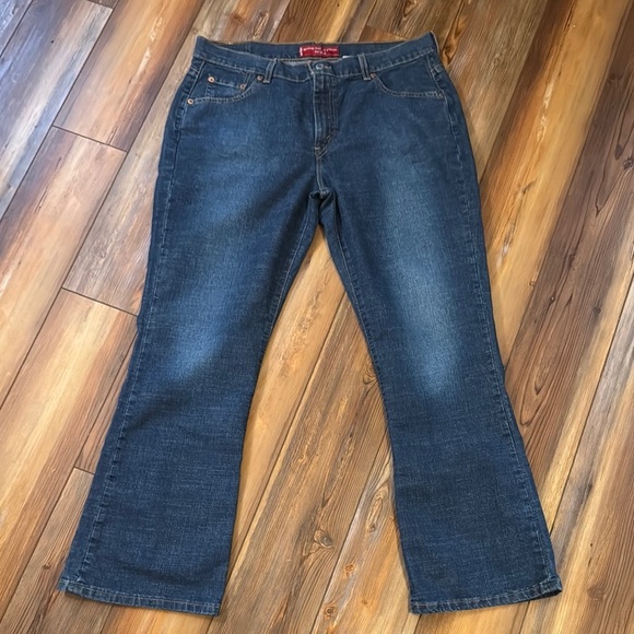 Levi’s nouveau bootcut stretch 515 jeans 14 - Picture 2 of 7